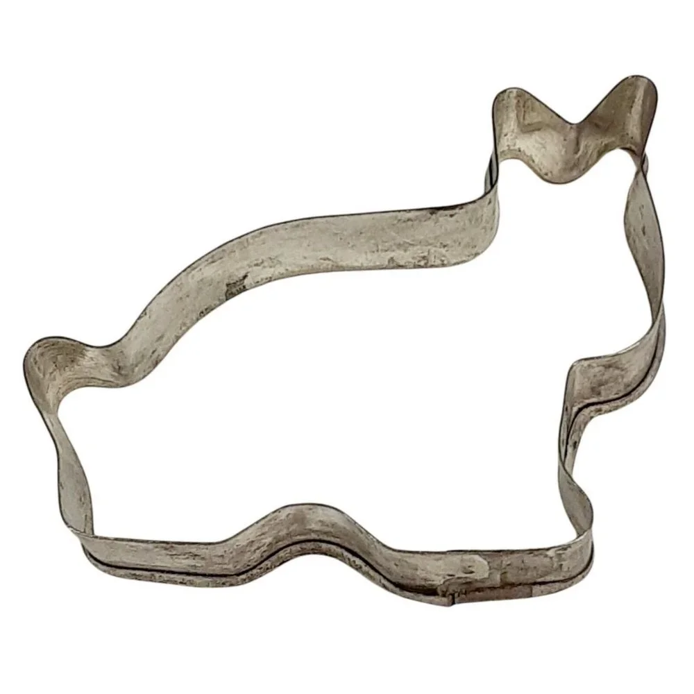 Bunny Rabbit Antique Cookie Cutter Easter Spring Cottage Soldered Metal Bakeware - Picture 7 of 11